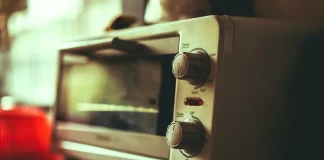 Hur man fixar Breville Toaster Oven Start Button