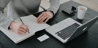 Så här skapar du ett landskap med endast en sida i Google Docs