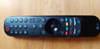 Så här ansluter du två Magic-fjärrkontroller till en LG TV