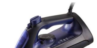 Kan man hälla destillerat vatten i ett strykjärn?