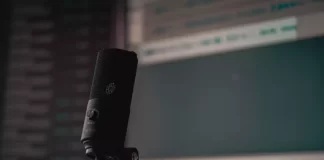 Hur man tar bort ett eko i Audacity